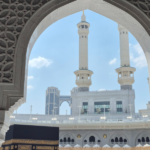 Why Choose a 3-Star Umrah Package for a Comfortable, Budget-Friendly Trip?